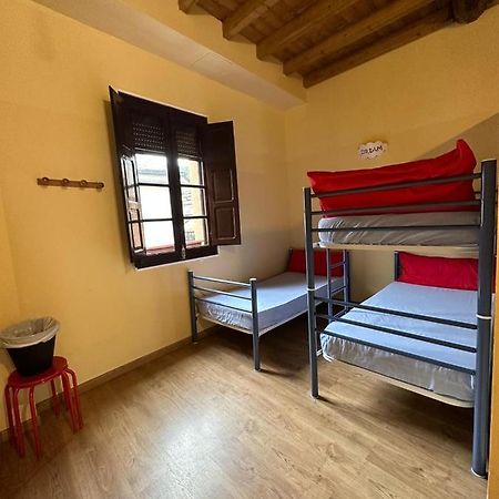 Albergue De Peregrinos Compostela Molinaseca Ngoại thất bức ảnh